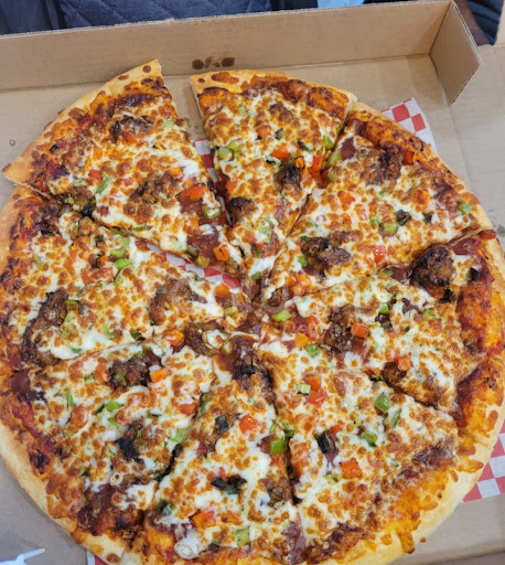 Photo of Tandoori Pizza and Restaurant - 3030 Meadows Pkwy #30, Saskatoon, SK S7V 0R6